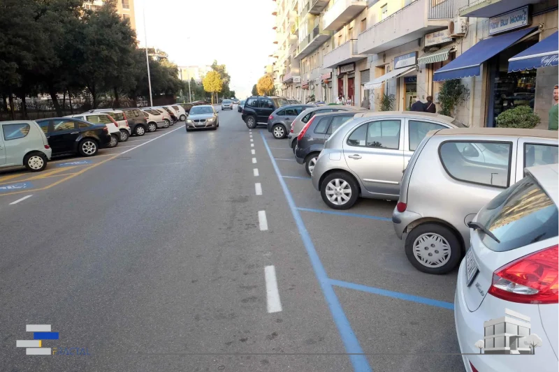پارکینگ خیابانی